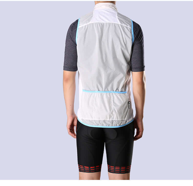 Ride A Windproof Vest To Equip A Bicycle