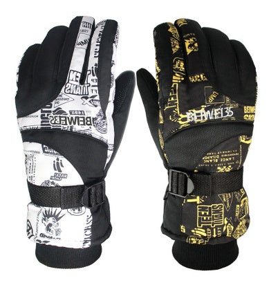 Winter ski gloves